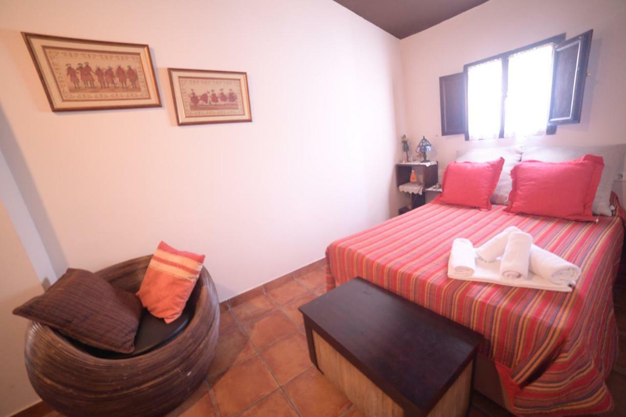 Casa Rural La Roca 알칼라 델 후카르 외부 사진